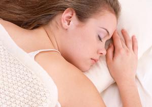 目頭切開なら美容外科メディクスで